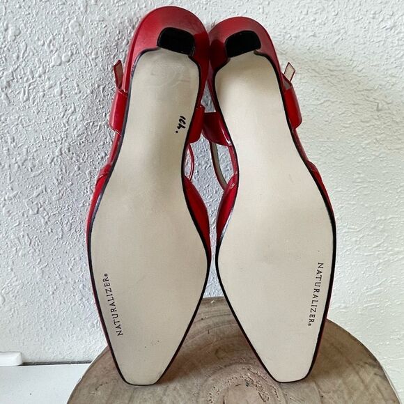 Naturalizer Red Leather Heels Size 8 EUC - Picture 6 of 6